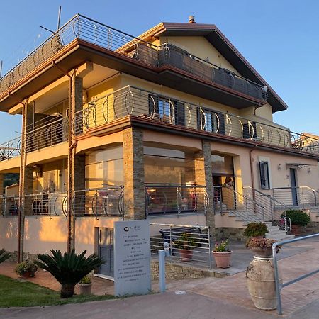 Miro' Agropoli Bed & Breakfast Bagian luar foto