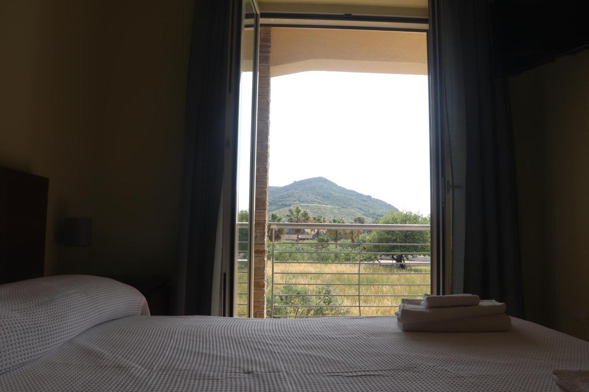 Miro' Agropoli Bed & Breakfast Bagian luar foto